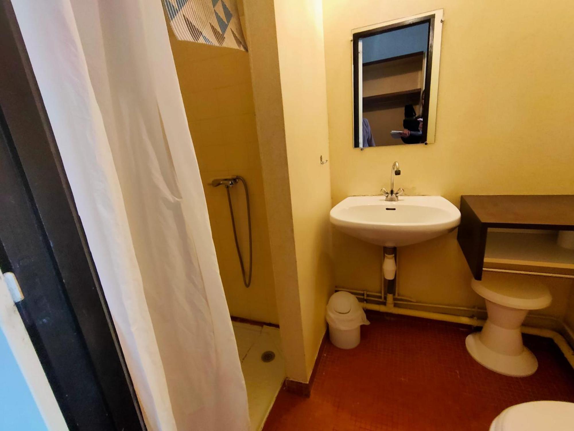 La Moraine Hotel Garin Bagian luar foto
